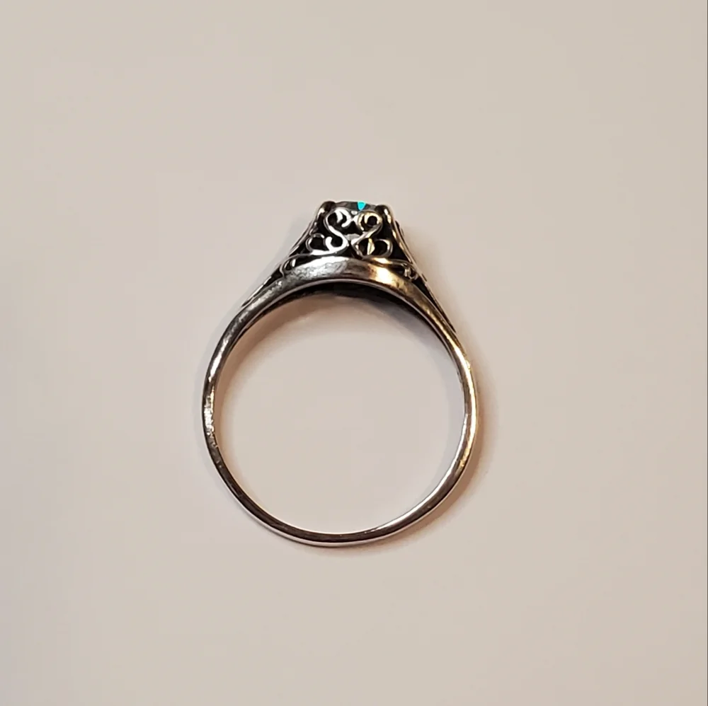 Vintage Scrolled Sterling Ring - Picture 12 of 16